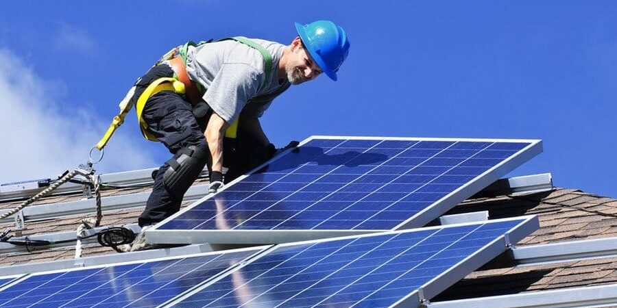 Instalação de placas solares Instalação de placas solares